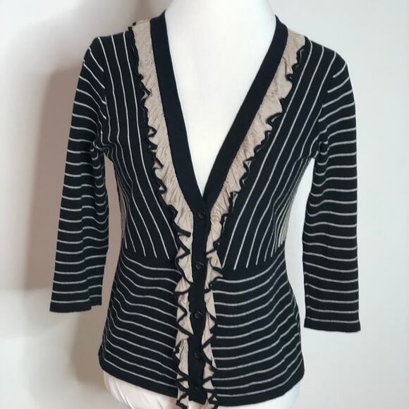 CAbi Sweater SM Ruffle Collar Detail Style 276 Button Front V-Neck Cotton - Picture 3 of 6